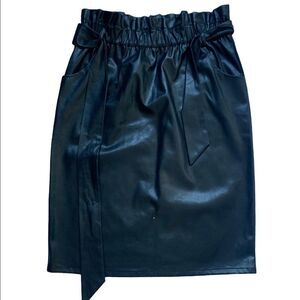 PU Vegan Leather‎ Skirt Looks like Genuine Leather NWOT Size 8-10 M